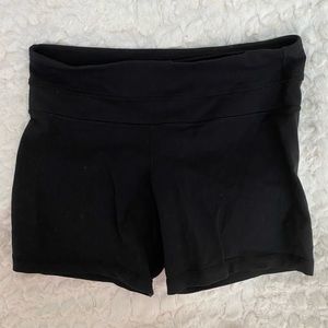 Lululemon Size 6 Biker-shorts